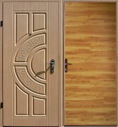 Дверь с МДФ и ламинатом Дверь с МДФ и ламинатом